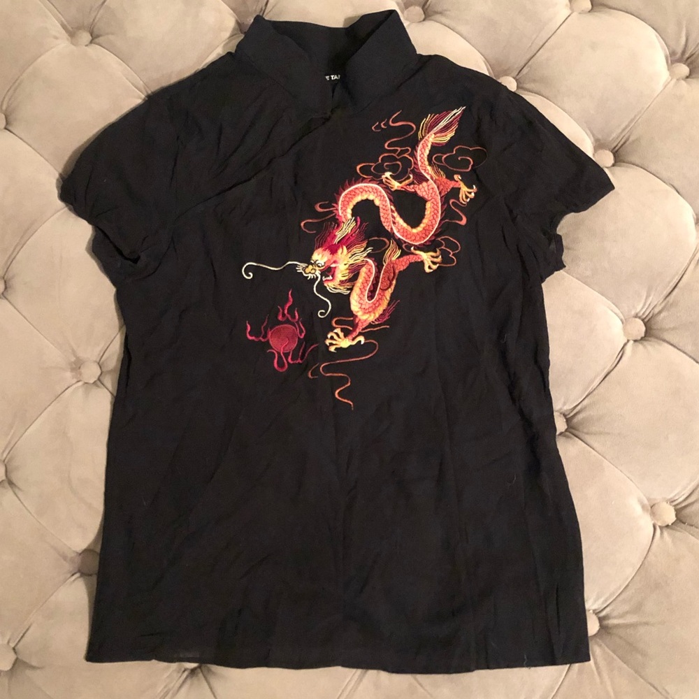 Vivienne Tam top!